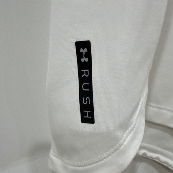 NWOT Under Armour Rush Women's White Tank Top - Picture 3 of 7